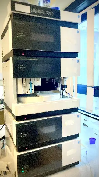 64425d88cdcf54c71bbe11b4_UV Melt